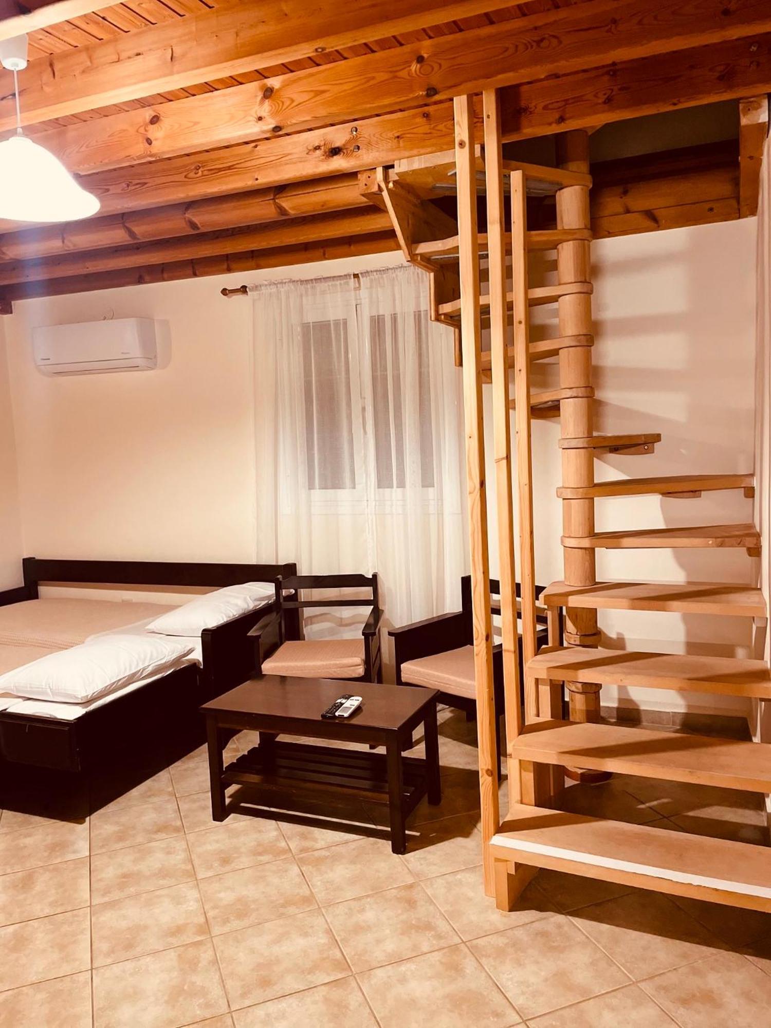 Theros Retreat Спартия Экстерьер фото